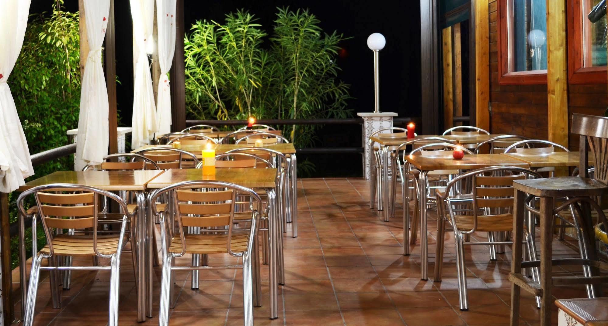 Apartamentos Paraje San Gines Andújar Extérieur photo